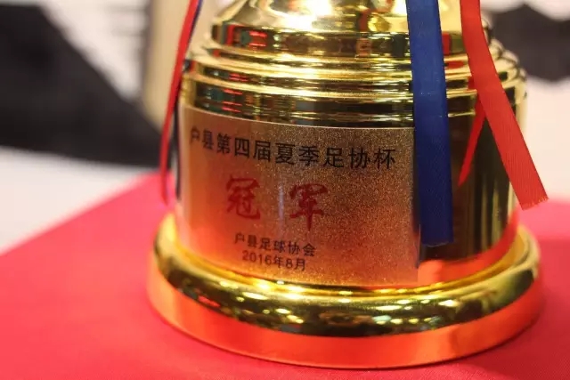 马德里德比引燃激情！马竞与皇马的激烈较量